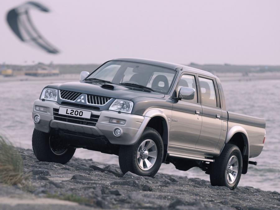  Mitsubishi L200 4Life Double Cab 2005 года  (фото 3 из 7)